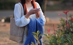 美女的烦恼女主角